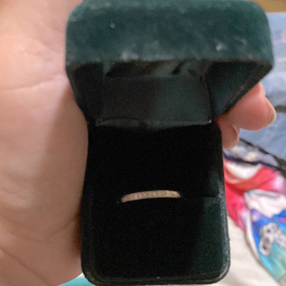 Diamond ring size 9